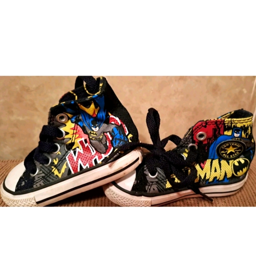 Very Nice Chuck Taylor Converse Batman Style Size Toddlers 4